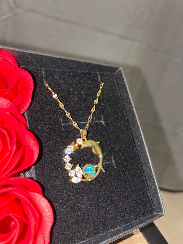 Boîte cadeau avec collier