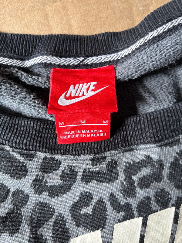 nike sportswear