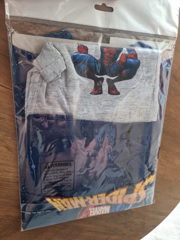 Ensemble spiderman